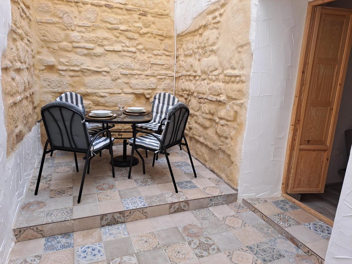 Apartamento La Zarzamora-Patio Privado Appartement Jerez de la Frontera Buitenkant foto